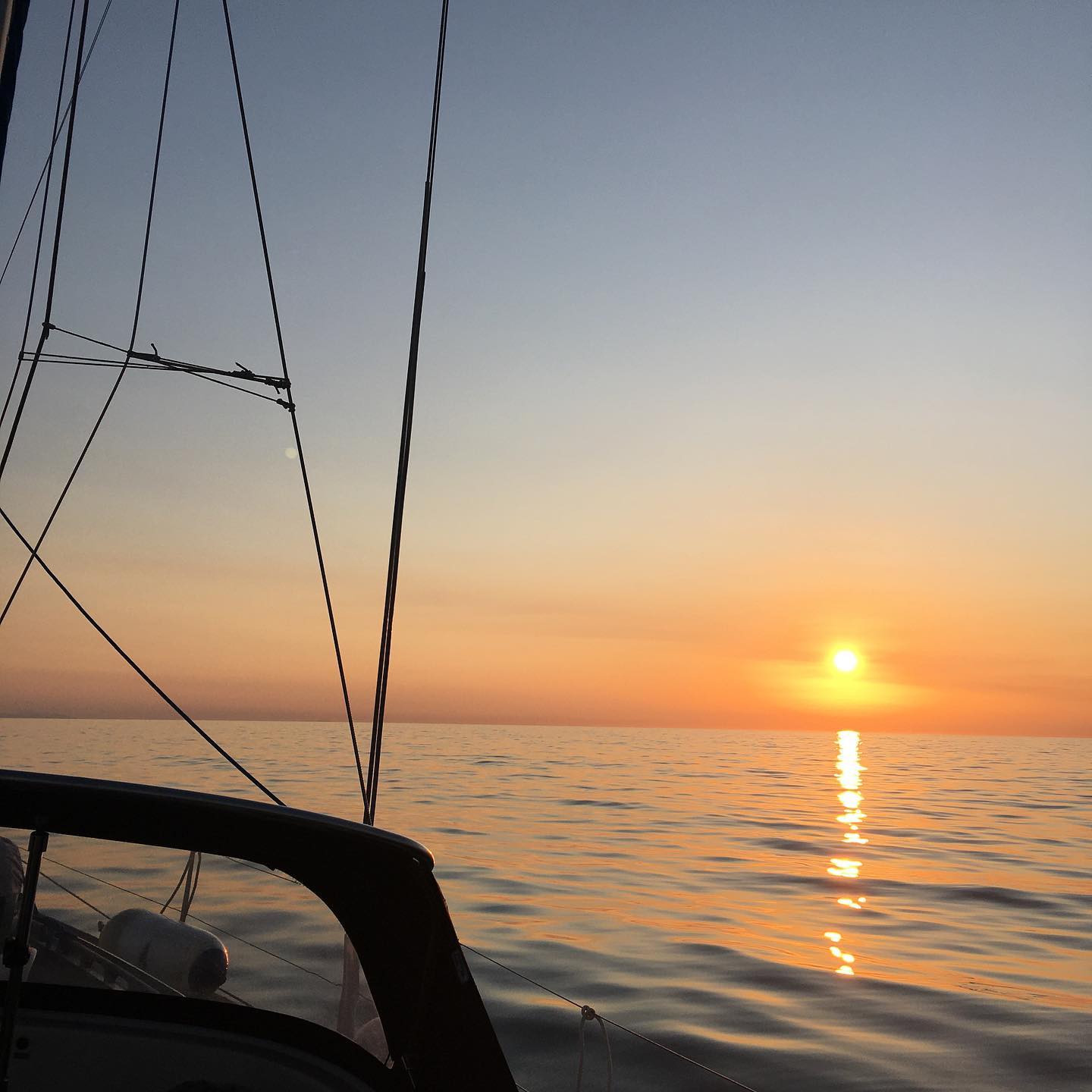 Tiny sunset and fishing cruise in the sunset city Peel #sunset #sailing #Peel https://sy.lagertha.im