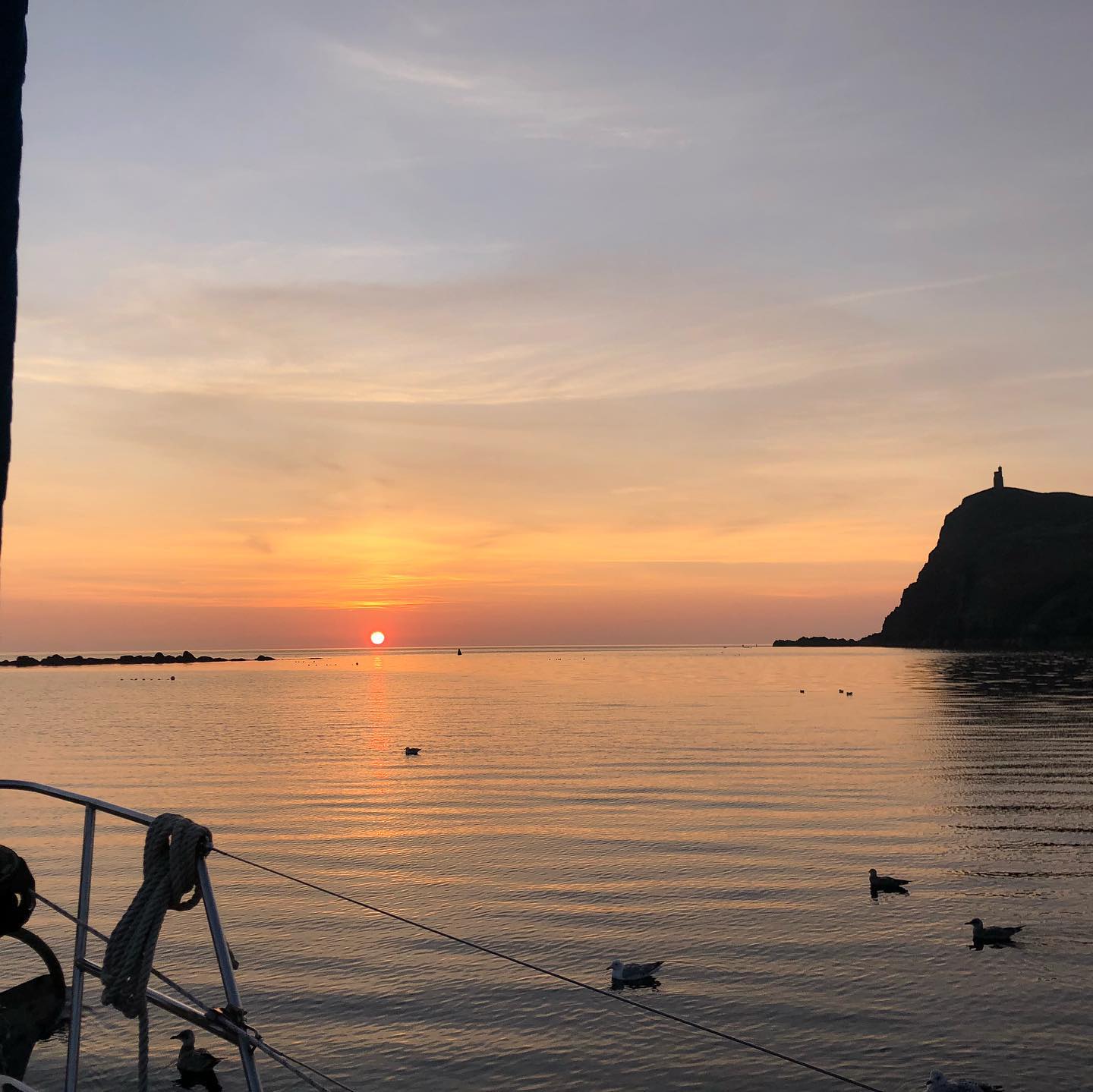 #sailing #porterin #lagertha #digitalnomad #irishsea #sunset_pics #sea 1st leg of our round the #isleofman #sail