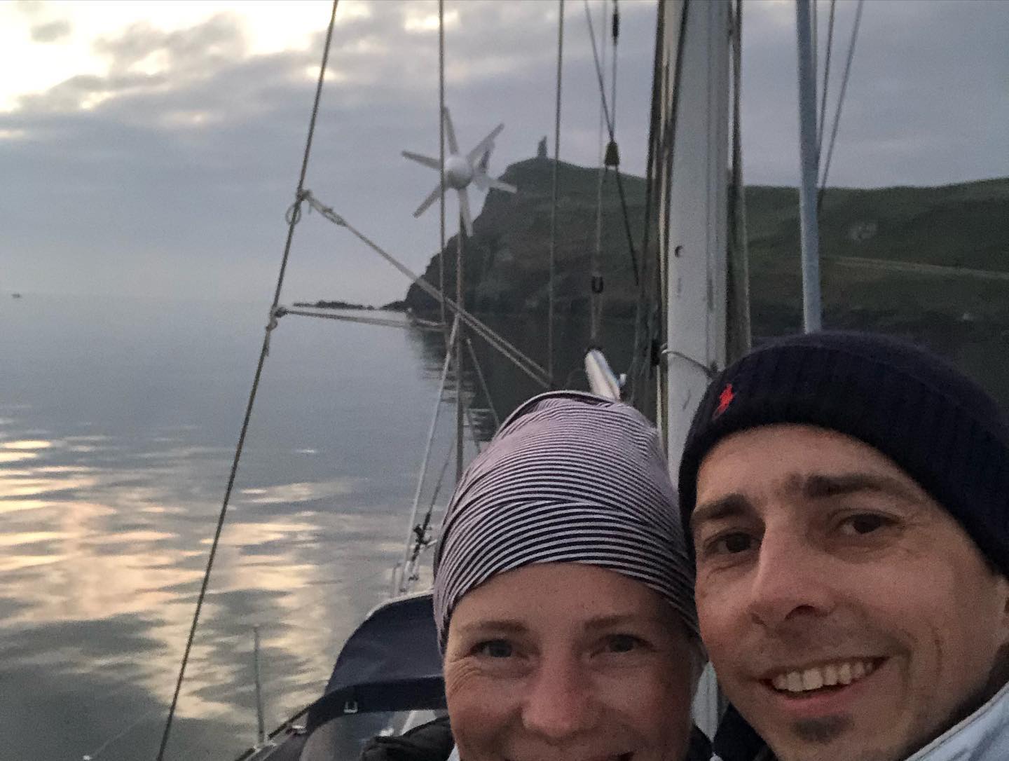 a short sail for a night in Port Erin. 
#segeln #sailing #sailboat #segelboot  #peel #porterin #sailingcouple #isleofman #iom #irishsea #irischesee #lagertha #abenteuerreisen #westerly #oceanlord #westerlyoceanlord #sailinglife #boatinglife #sailingadventure #followus #segelabenteuer #travel #boatlife #boat #reisen