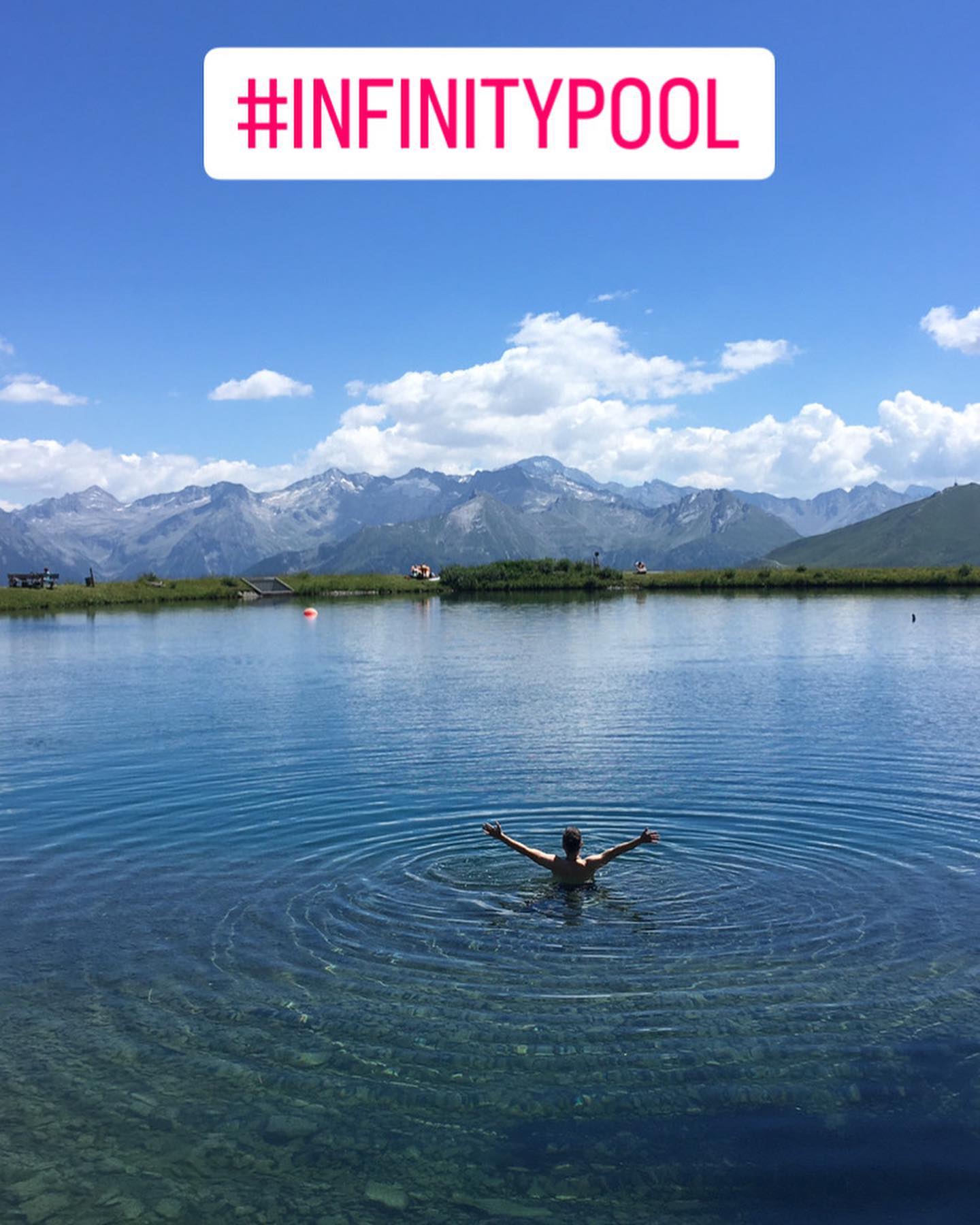 the most beautiful mountain 🏔 swimming pond (Infinity Pool) in Austria 🇦🇹 Couldn't resist to go for a swim 😱
And, of course a Germknödel
#travel #reisen #goodlife #explore #adventure #infinitypool #swimmingpond #badhofgastein #gastein #swimming #schwimmteich #schwimmen #germknödel
