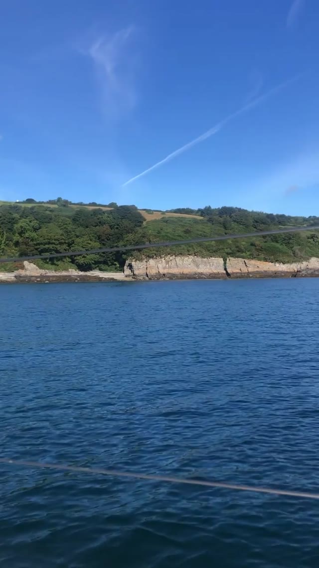 Lolling about and waking up like this in Garwick Bay ⛵️☀️ . . . . #loveiom #laxey #garwickbay #segeln #sailing #sailboat #segelboot #sailingcouple #isleofman #irishsea #irischesee #lagertha #abenteuerreisen #westerly #oceanlord #westerlyoceanlord #sailinglife #boatinglife #sailingadventure #segelabenteuer #travel #boatlife #boat #reisen