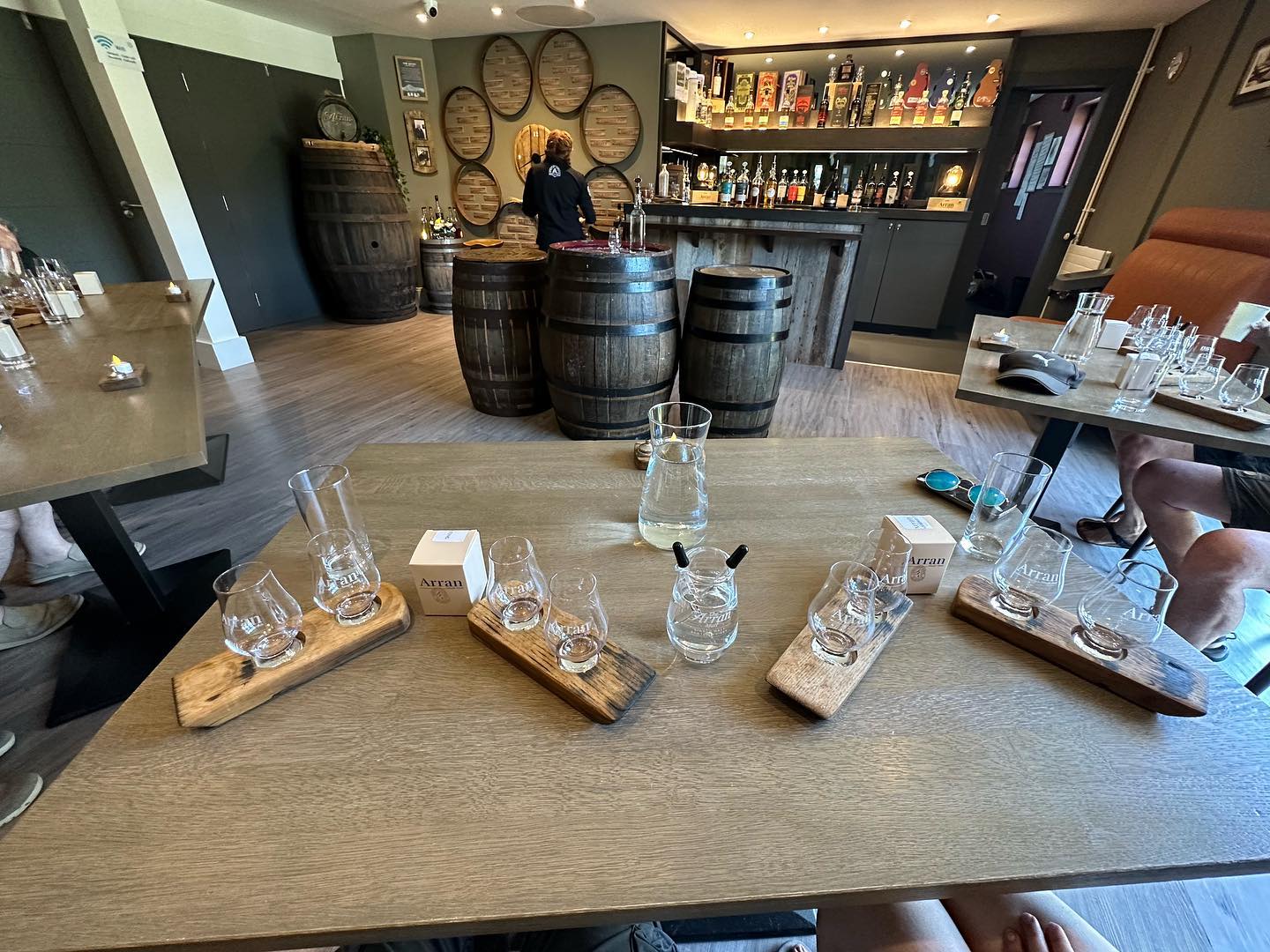 Next on the Scottish Whisky 🥃 tour. Tasting like a pro 😎⛵️ #arrandistillery #scotlandwhisky #sailinglife #sailinglifestyle #argyll #oceanlord #westerly #whisky