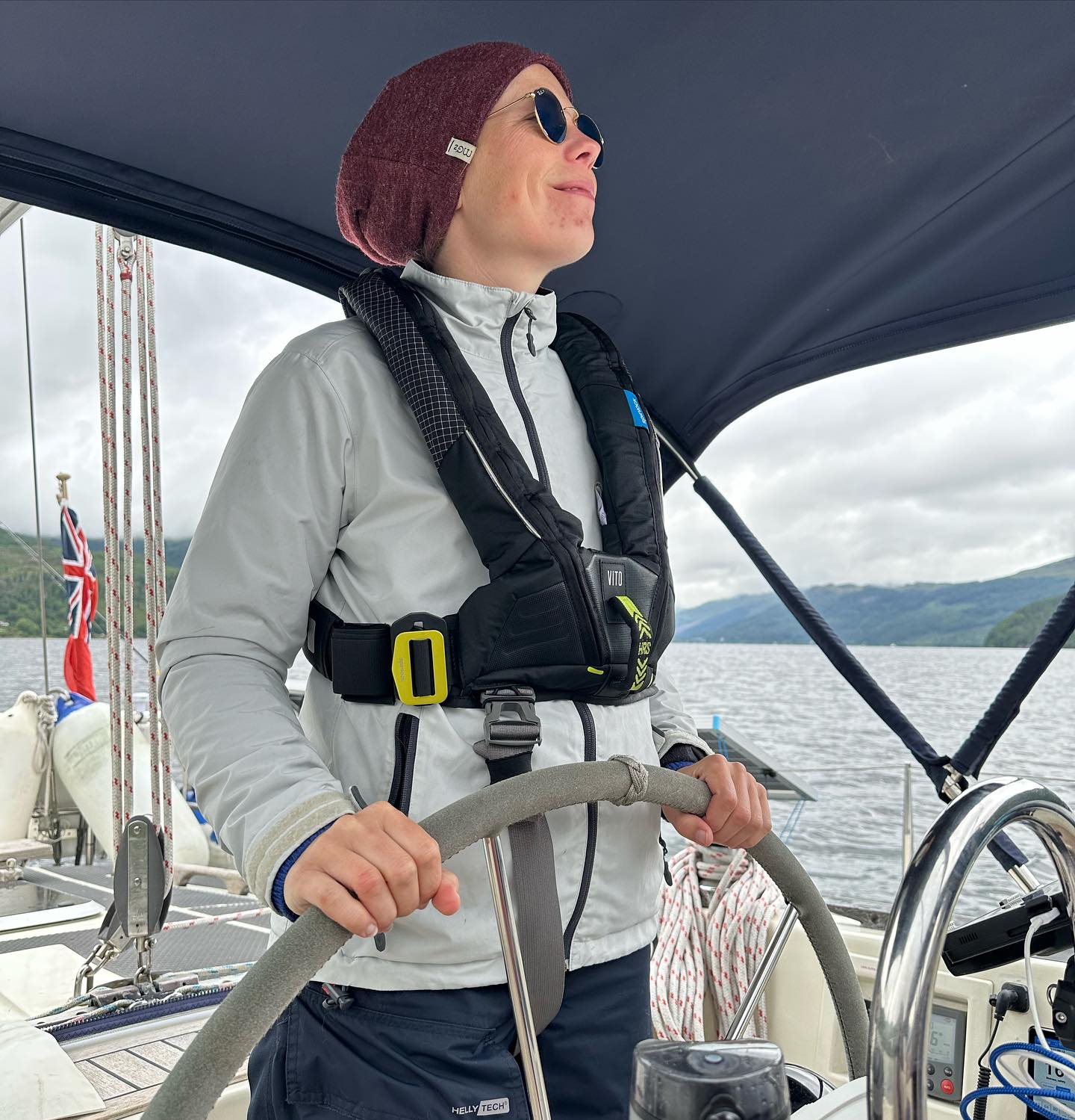 Carrick Castle to Arrochar, Loch Long.  A very nice place to be👌🏻 #sailing #segeln #sailingscotland #westerlyoceanlord #westerlyyachts #arrochar #lochlong