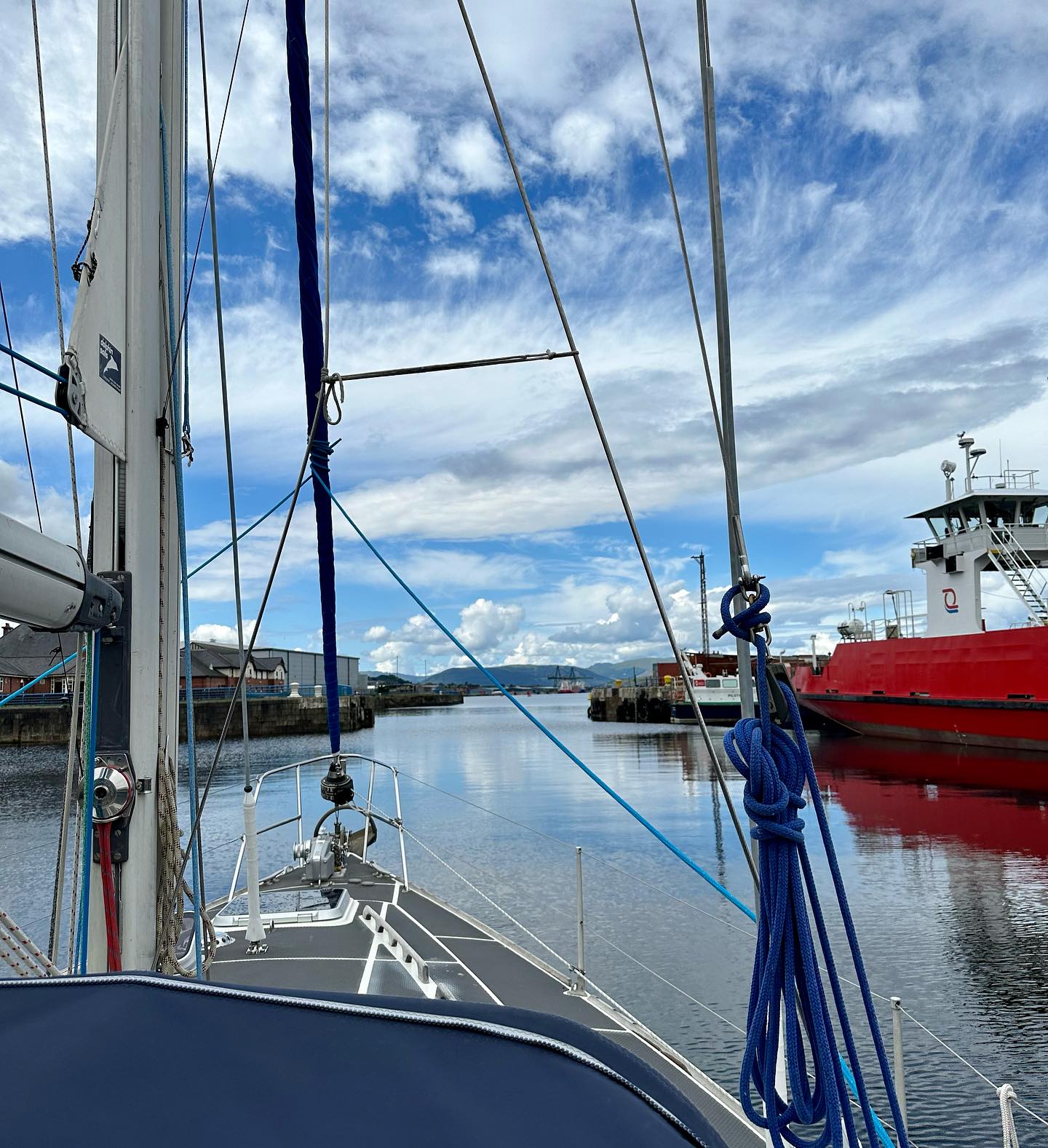 James Watt Dock, Greenock to Millport, Great Cumbrae #sailing #sail #segeln #scotland #greatcumbrae #millport #segelabenteuer #sailinglife #sailinglifestyle #clyde