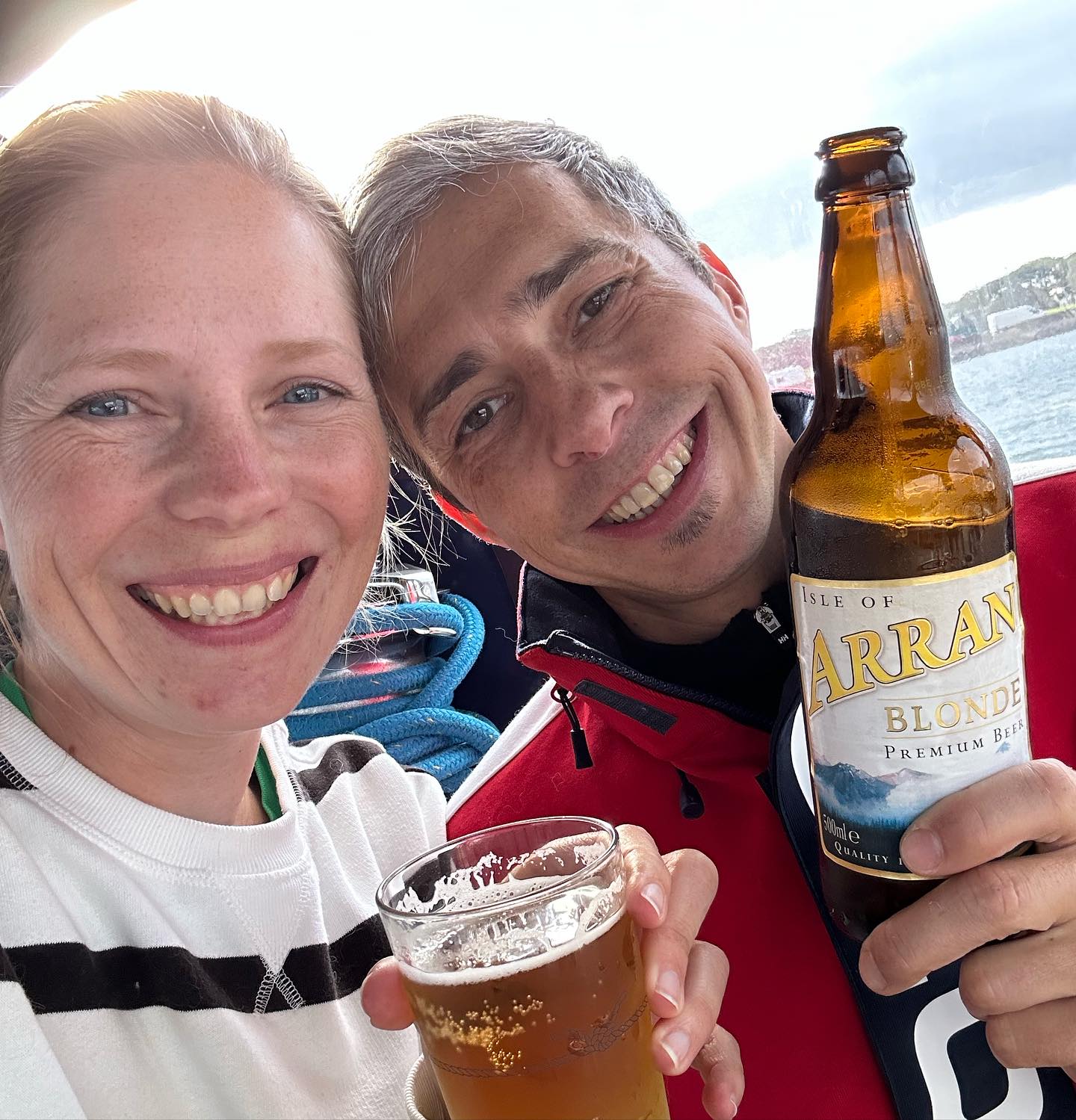 Brodick to Campbeltown. We have had every weather you can imagine in just 6 hours from no wind to strong winds, sun, cloudy and heavy rain. But we were awarded by hundreds of dolphins 🐬 chasing just 2 miles out of Campbeltown. That paid back a lot. #sailing #sail #segeln #segelnmachtglücklich #sailinginstagram #westerlyyachts #westerlyoceanlord