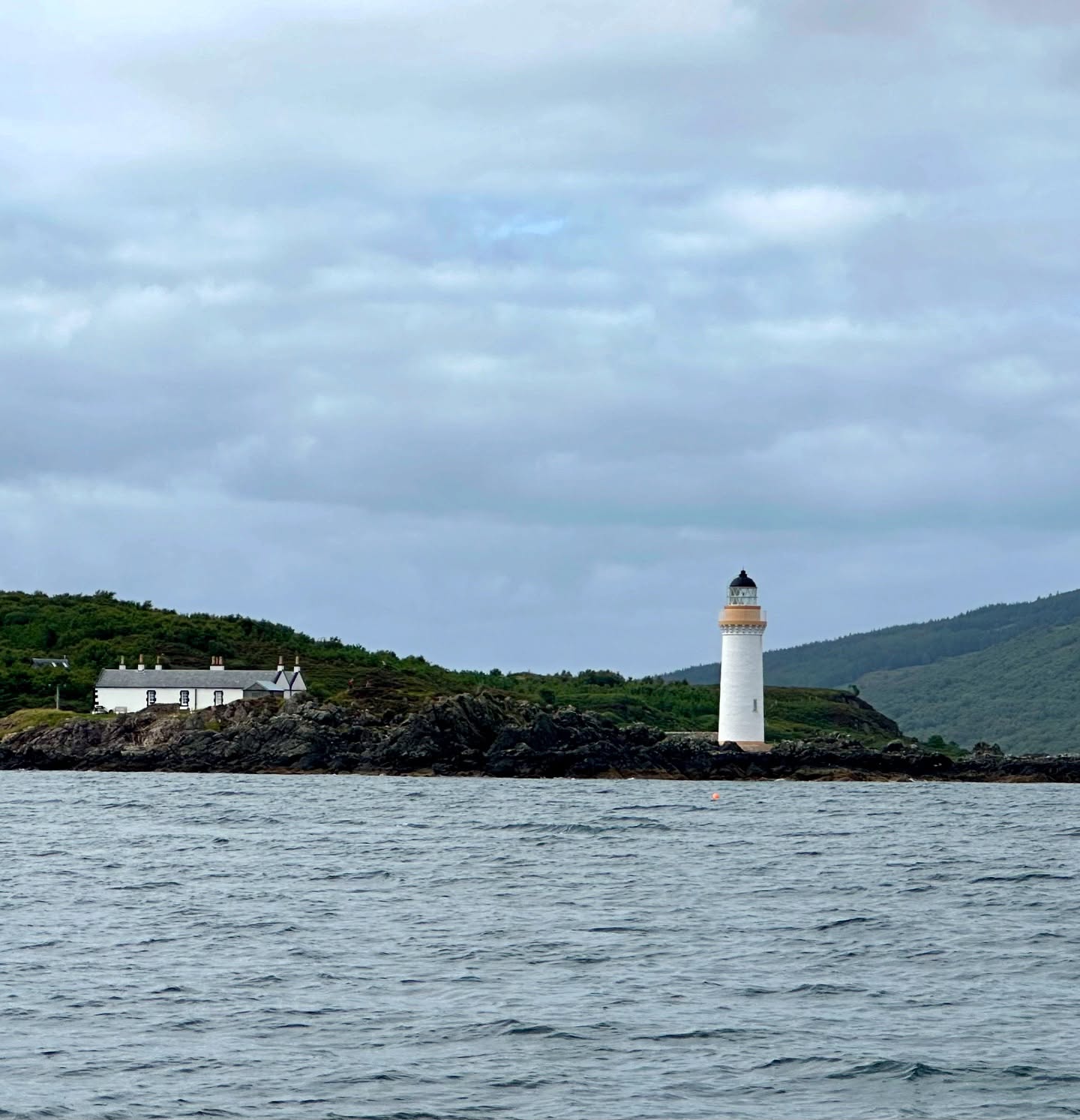 🌬️ Sailing from Canna to Isle Ornsay ⛵
We sailed from Canna to Duisdale House Hotel, Isle Ornsay, enjoying downwind sailing most of the time. Hiding away from strong winds, we had a fantastic dining experience for our wedding anniversary and even caught some mackerel at the mooring. 🌊🎣
#sailinglife #isleornsay #canna #downwindsailing #weddinganniversary #greatdining #mackerelfishing #boatlife #sailingcouple #scotland #westscotland #sailinglagertha #westerlyyachts #westerlyoceanlord #segeln