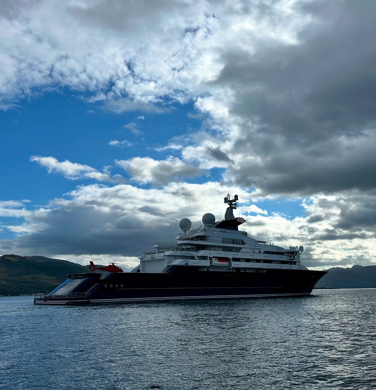 ⛵ Beating Upwind from Plockton to Mallaig 🌬️
We had an intense upwind sail from Plockton to Mallaig, heavily reefed with gusts up to 33 knots. Passed under the Skye Bridge, navigated the fast tidal streams of Kyle Rhea, and were followed by dolphins. Tacked south through the Sound of Sleat, chased birds, and raced alongside SY Kutani @farr.a.way . We also caught up with the 72ft expedition yacht Zuza and her skipper, Mark. Best of all, we enjoyed the entire trip with no rain!
#upwindsailing #plockton #mallaig #kylerhea #skyebridge #kutani #sailingadventures #soundofsleat #dolphinsighting #yachtracing #expeditionyacht #heavilyreefed #sailinglife #boatlife #sailingcouple #scotland #westscotland #sailinglagertha #westerlyyachts #westerlyoceanlord #segeln