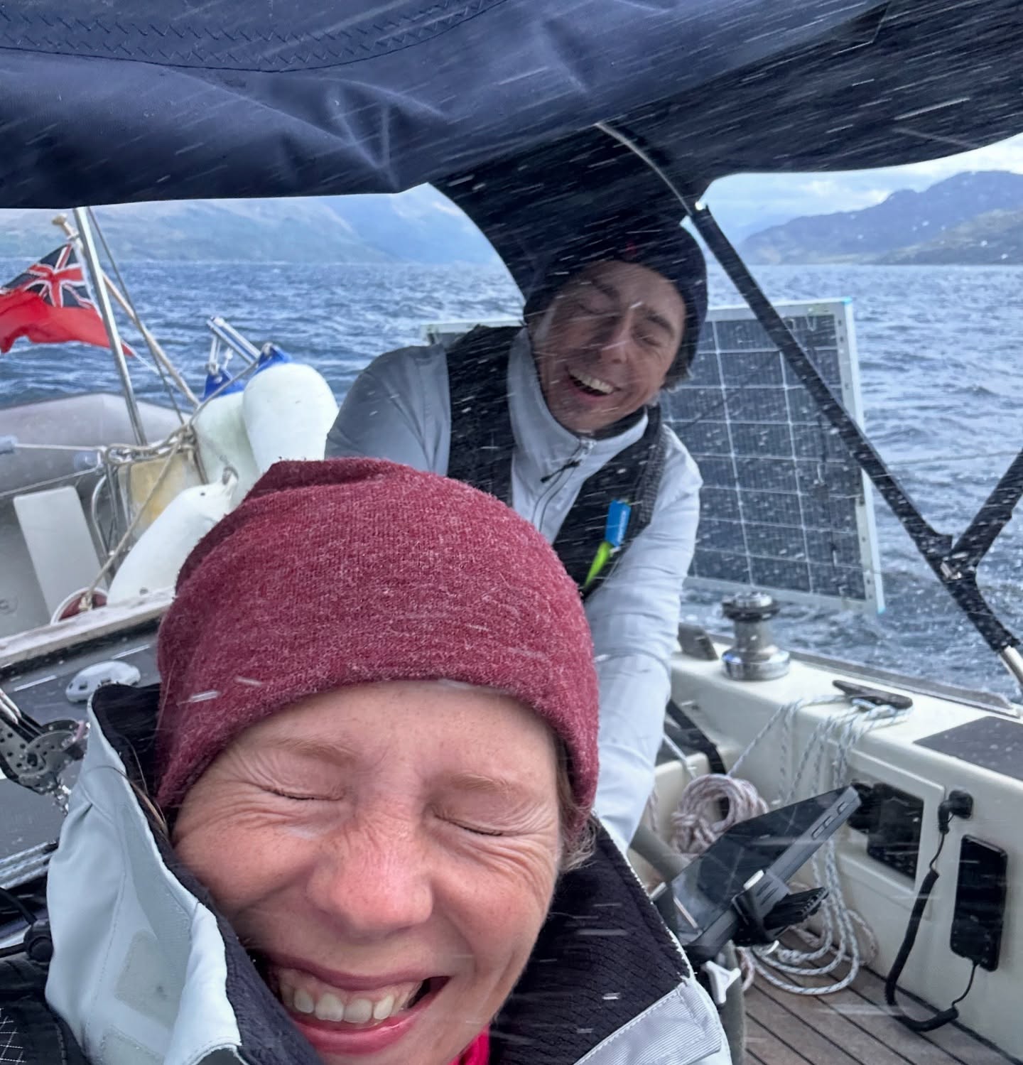 ⛵ Beating Upwind from Plockton to Mallaig 🌬️
We had an intense upwind sail from Plockton to Mallaig, heavily reefed with gusts up to 33 knots. Passed under the Skye Bridge, navigated the fast tidal streams of Kyle Rhea, and were followed by dolphins. Tacked south through the Sound of Sleat, chased birds, and raced alongside SY Kutani @farr.a.way . We also caught up with the 72ft expedition yacht Zuza and her skipper, Mark. Best of all, we enjoyed the entire trip with no rain!
#upwindsailing #plockton #mallaig #kylerhea #skyebridge #kutani #sailingadventures #soundofsleat #dolphinsighting #yachtracing #expeditionyacht #heavilyreefed #sailinglife #boatlife #sailingcouple #scotland #westscotland #sailinglagertha #westerlyyachts #westerlyoceanlord #segeln