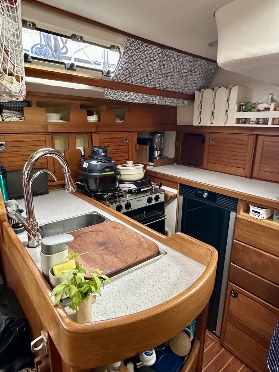 The finished galley - well-equipped and ready for passage