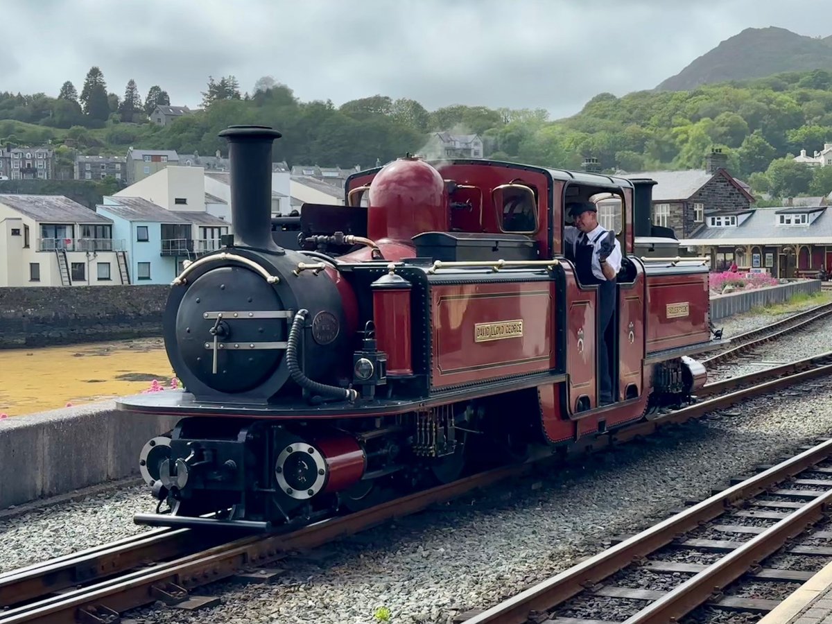 David Lloyd George Fairlie locomotive at Harbour Station