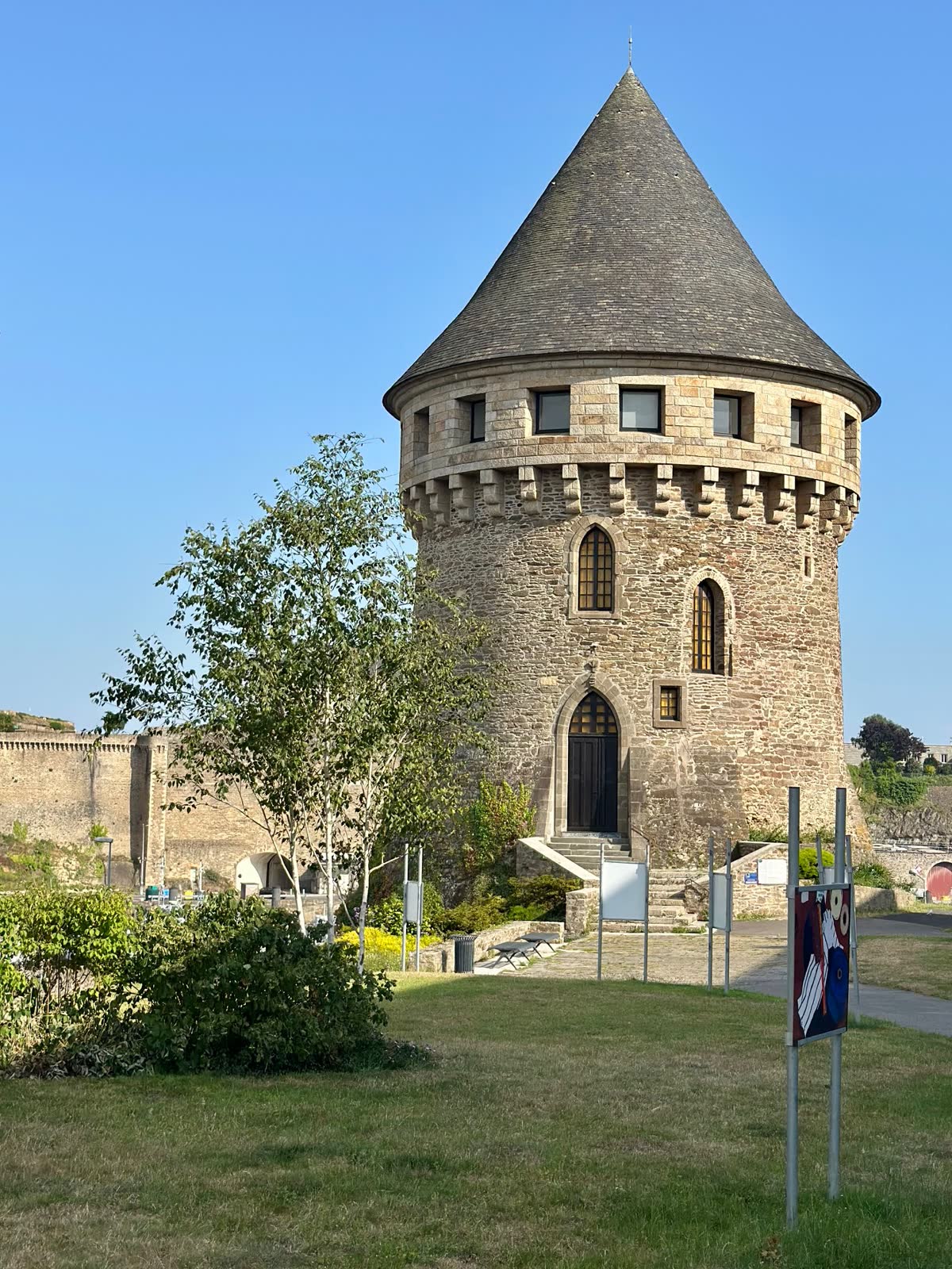 Tour Tanguy